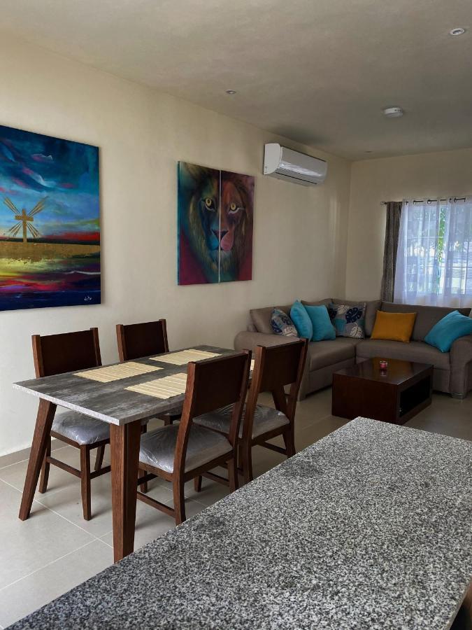 Cozy Family Vacation Near The Beach! Сasa de vacaciones Playa del Carmen